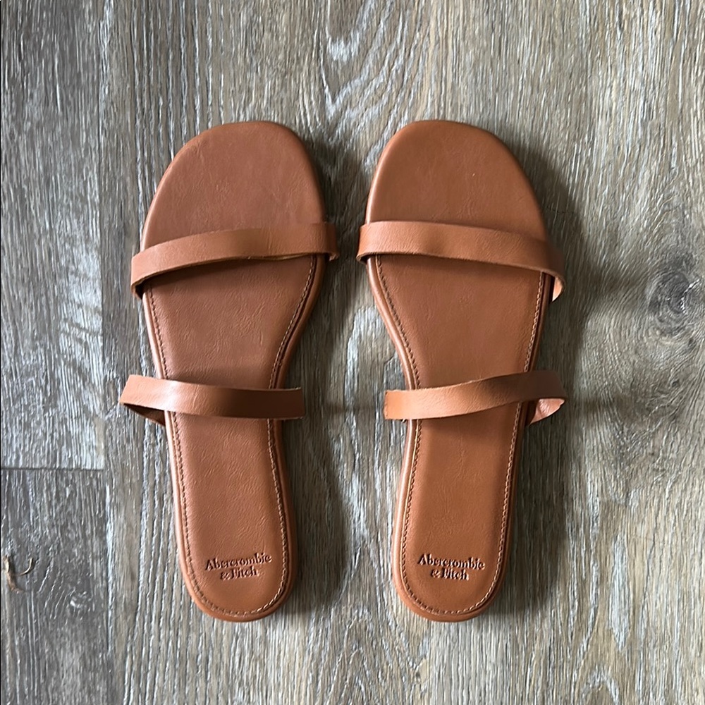 Abercrombie & Fitch Women's Tan Sandals